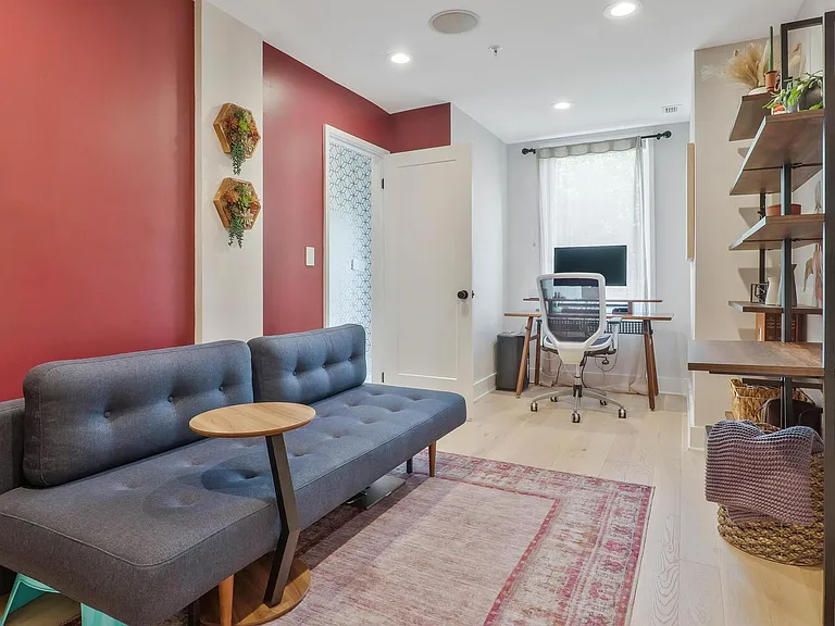1151 Oates St NE #2 — Photo 32