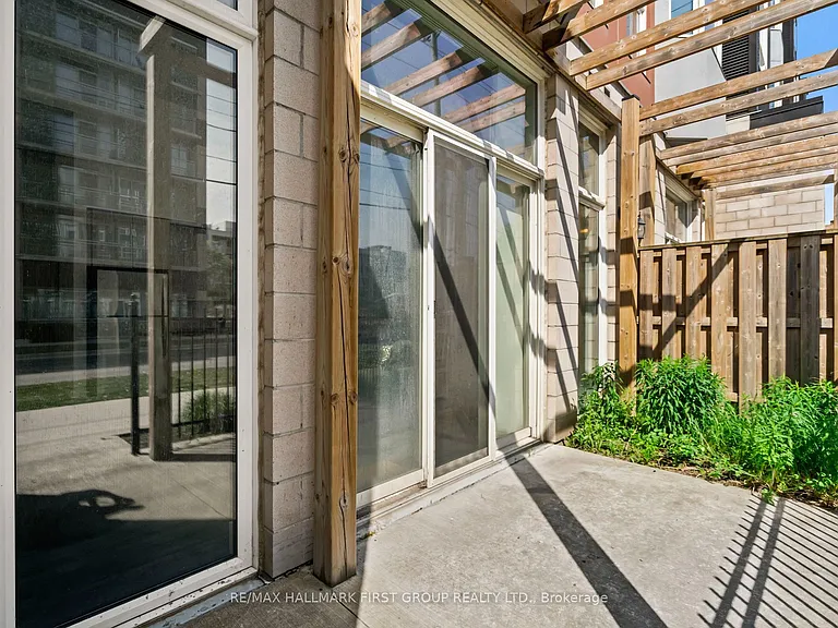 253 Albert St #5 — Photo 13