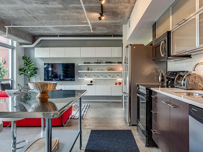 2115 Yeaman Pl #103 — Photo 4