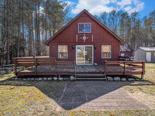 8061 W Lumberjack Dr, Mears, MI 49436