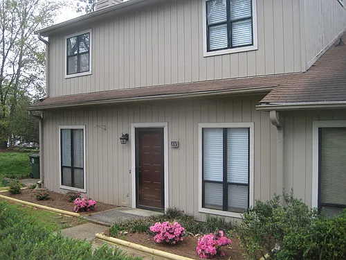 111 Charter Oaks Cir Photo 1