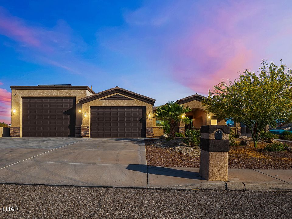 1st image of 3060 Chemehuevi Blvd