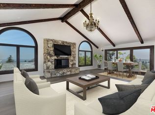 9354 Claircrest Dr, Beverly Hills, CA 90210