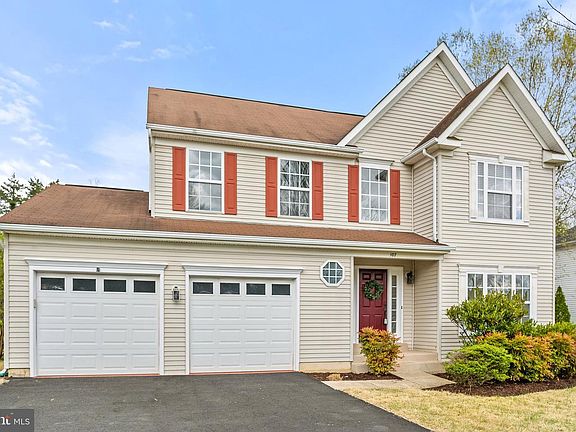 2nd image of 107 Brookshire Dr