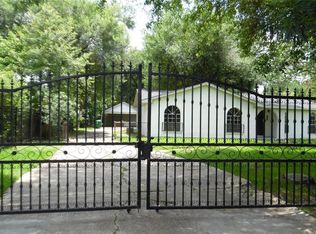 8246 Jet Pilot St, Houston, TX 77075