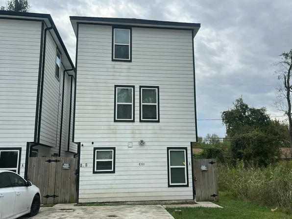 8330 Parker Rd, Houston, TX 77078