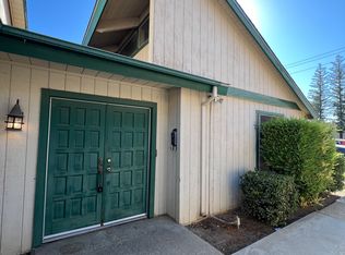 1211 E Ashlan Ave #103, Fresno, CA 93704