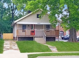 2537 S 11th St, Springfield, IL 62703