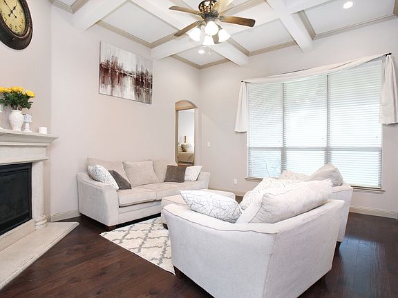 4th image of 5608 Granada Dr