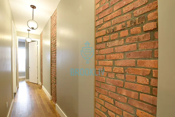 Rented by null | media 30