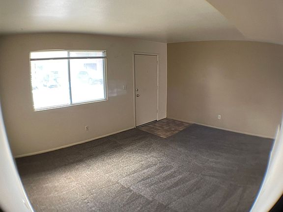 5th image of 512 W Santa Fe Ave #4