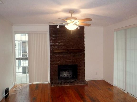 3rd image of 1726 Ascension Point Dr APT 227