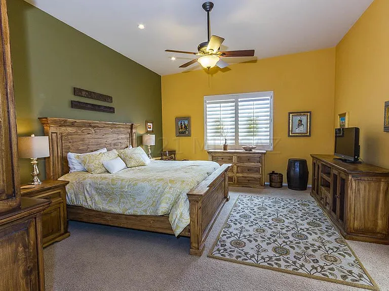 4402 W Cloud Ranch Pl — Photo 17