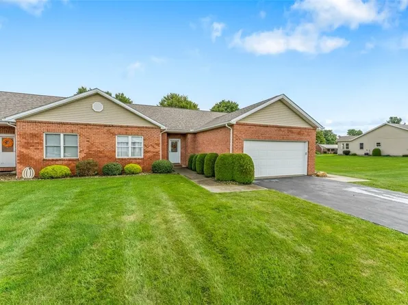 46 Wynfield Ln, New Wilmington, PA 16142