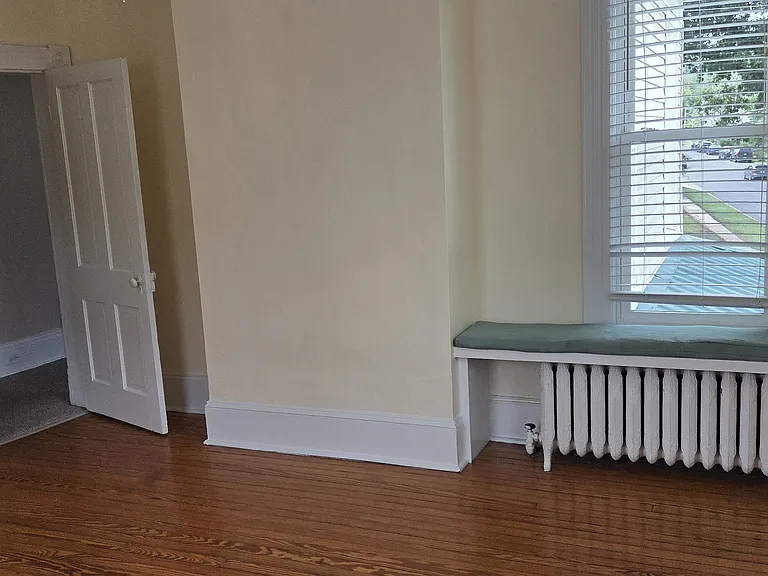 321 Pine St — Photo 20