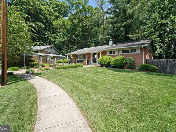 2nd image of 10832 Margate Rd