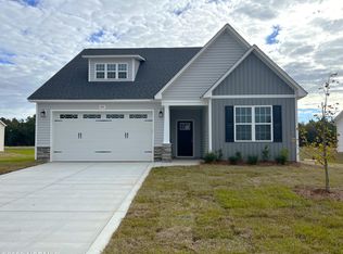 244 Winnsboro Rd, Raeford, NC 28376