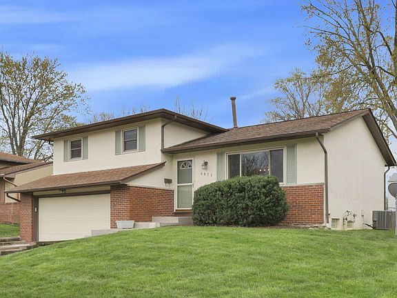 3rd image of 6871 Ardelle Dr