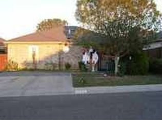 1021 Trent Dr, Laredo, TX 78046