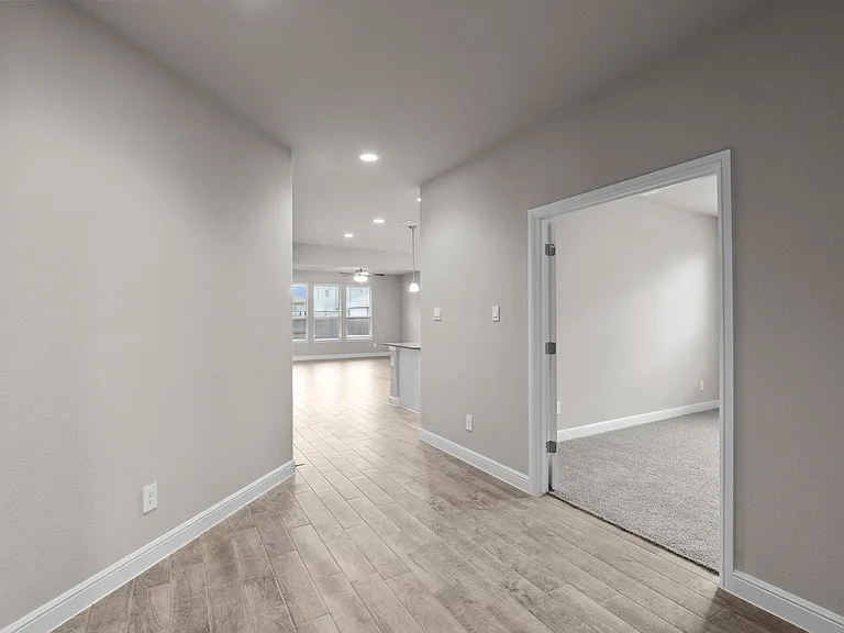 15508 Putney Way — Photo 18