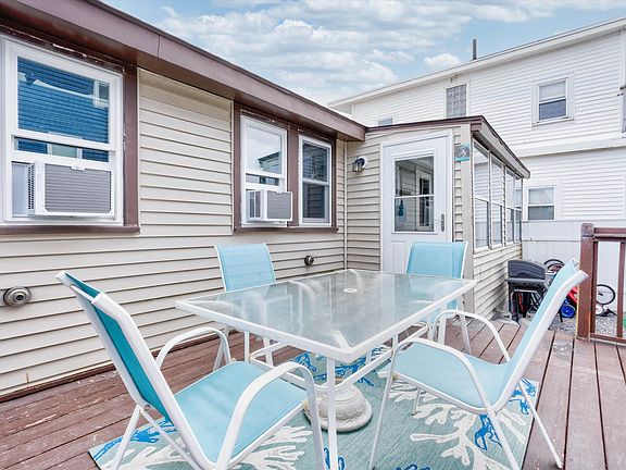 3rd image of 15 Riverview Terrace