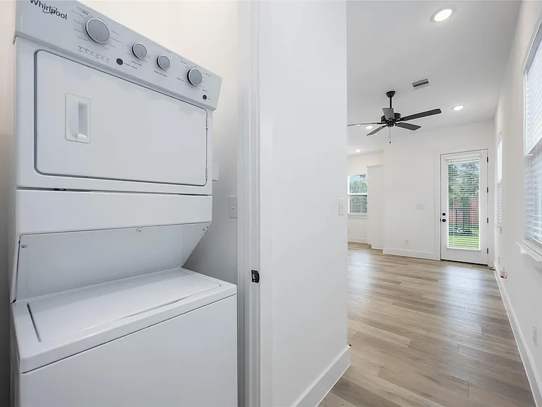 8508 Wileyvale Rd #B — Photo 11