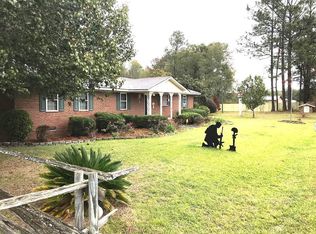 58 Tompkins Rd, Hazlehurst, GA 31539