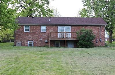 1st image of 122 Grant Dr