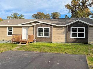 73 Morningside Rd, Baraboo, WI 53913