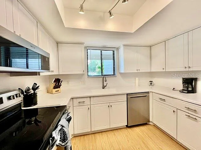 801 Islamorada Blvd #22B — Photo 8