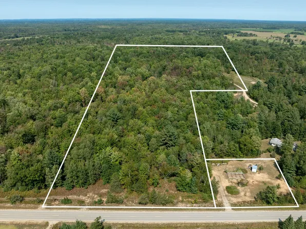 710 & 730 W Howard Rd, Beaverton, MI 48612