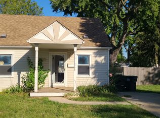 5867 Huron St, Taylor, MI 48180