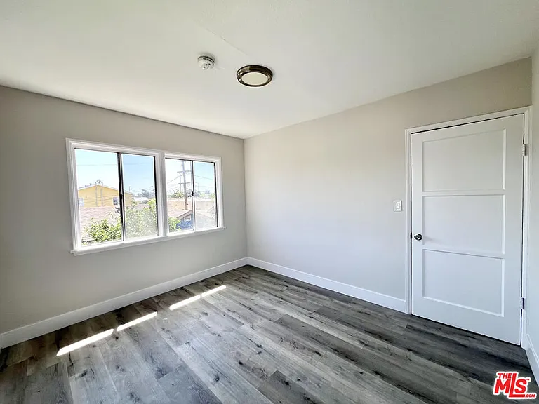 254 E Lanzit Ave #1 — Photo 25