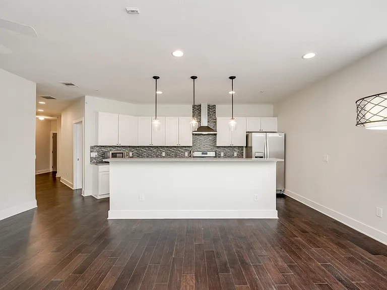 908 Nueces St #12 — Photo 5