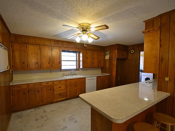 4th image of 1320 N Lydia St