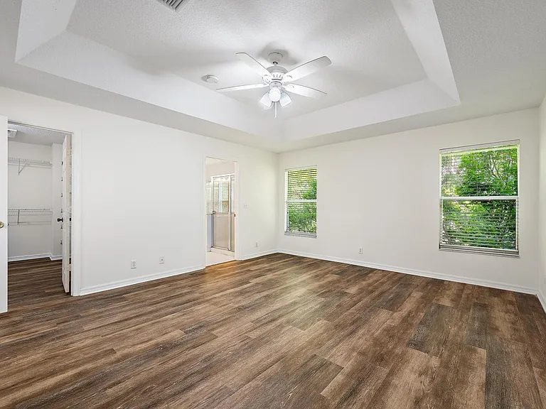 9091 Villa Palma Ln — Photo 11