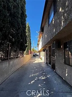 1 bed, 650 sqft, $1,700 — Photo 3