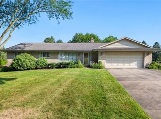 1700 Cedar St, Louisville, OH