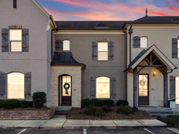 103 Farm View Dr APT 102, Oxford, MS 38655