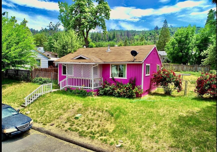 1st image of 198 1st Ave