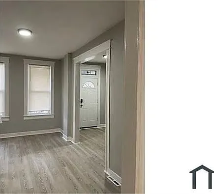 742 N Edgewood St — Photo 10