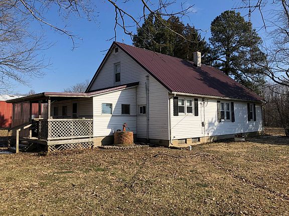 2nd image of 1981 County Road 1325 E