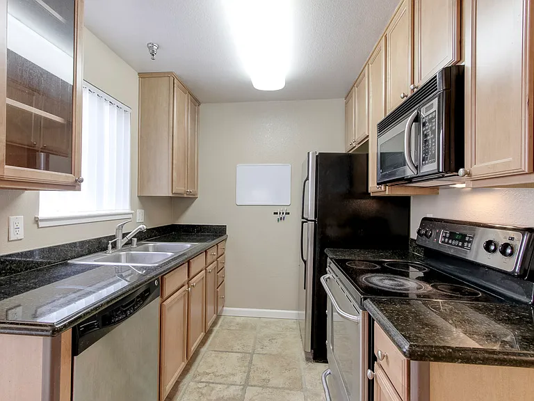 880 E Fremont Ave #731 — Photo 7
