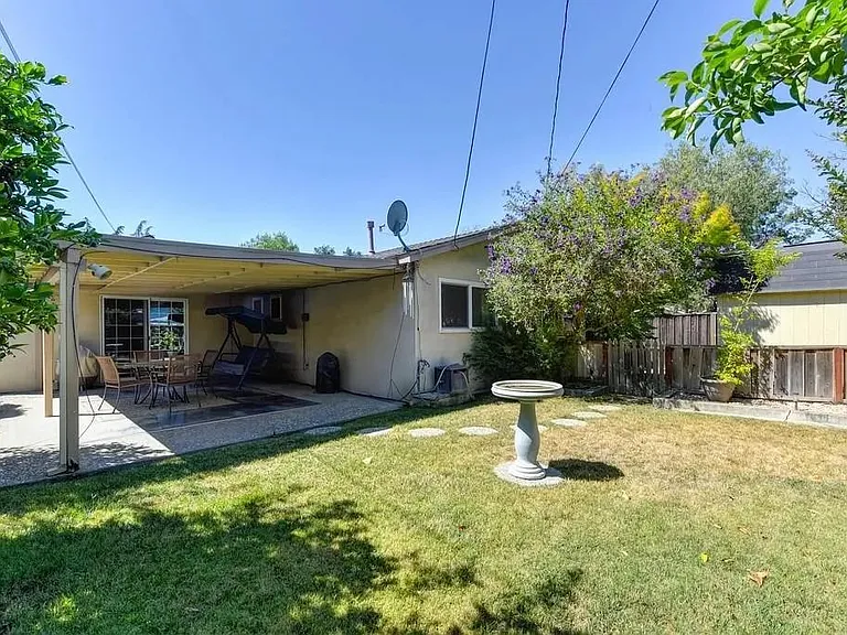 682 Adagio Way — Photo 13