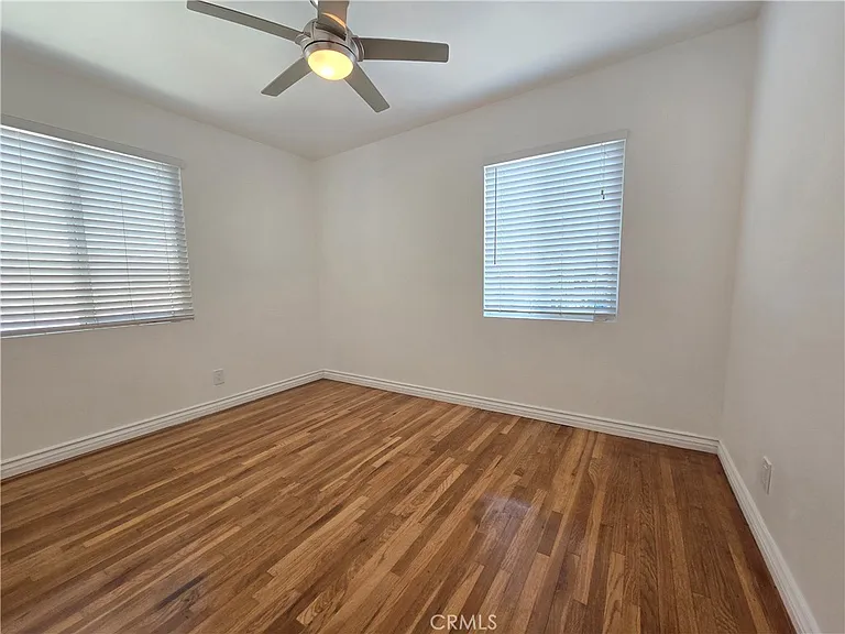 18717 Cranbrook Ave — Photo 17