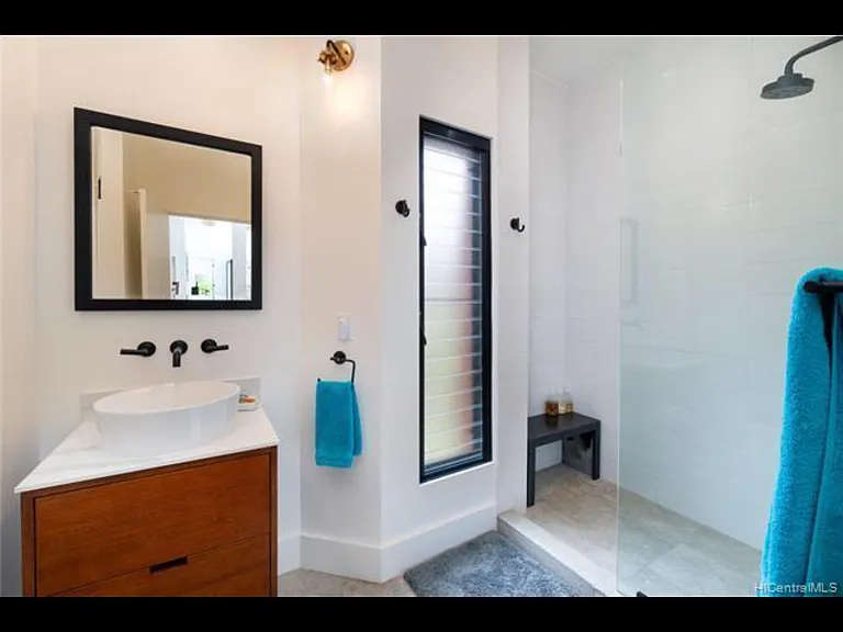211 Luika Pl — Photo 7