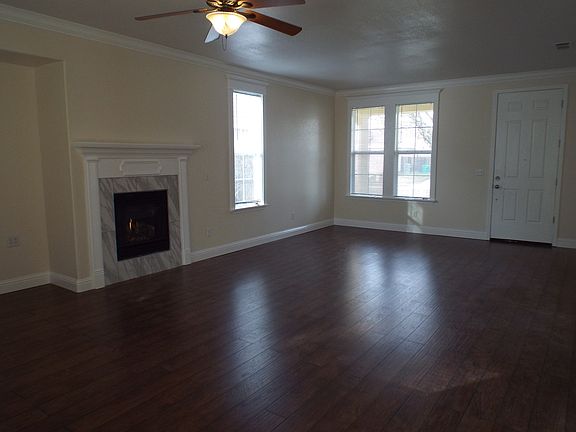 4th image of 2132 Summerfield Ln
