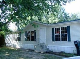 147 Paradise Blvd, Madison, OH 44057