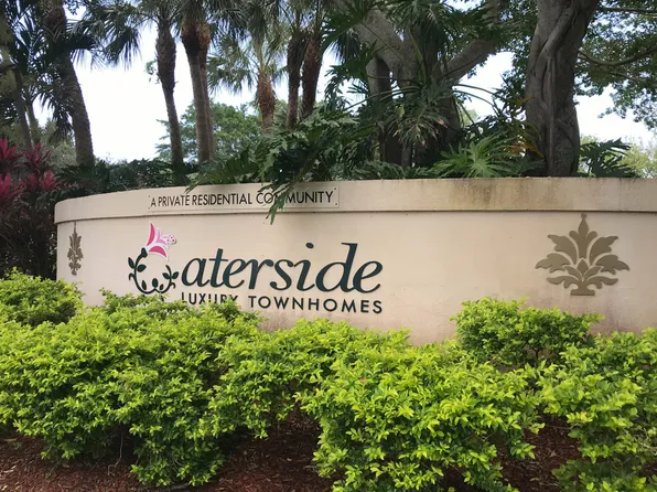 552 Green Springs Place, West Palm Beach, FL 33409