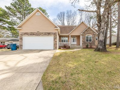 6200 Pinecrest Dr, Poplar Bluff, MO, 63901